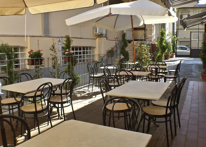 2000 Hotel Florença